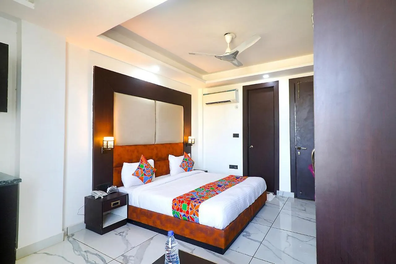 Hotel Fabhotel Kiara The Private Suites Gurgaon