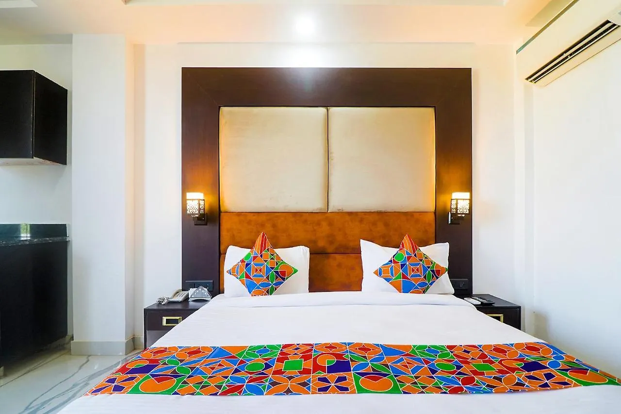 Fabhotel Kiara The Private Suites Gurgaon