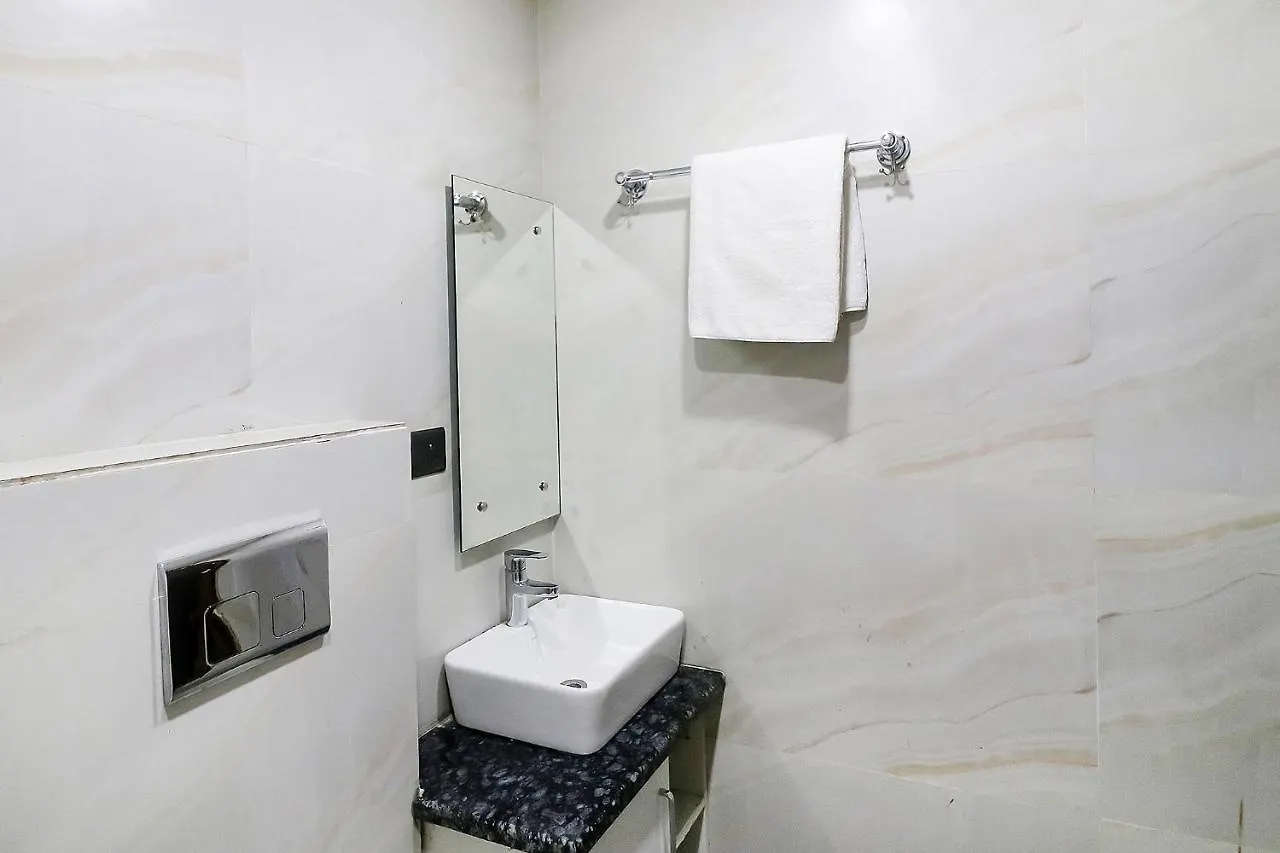 *** Hotel Fabhotel Kiara The Private Suites Gurgaon India